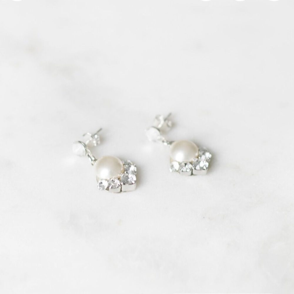 AtelierElise bridal gold pearl & crystal earrings